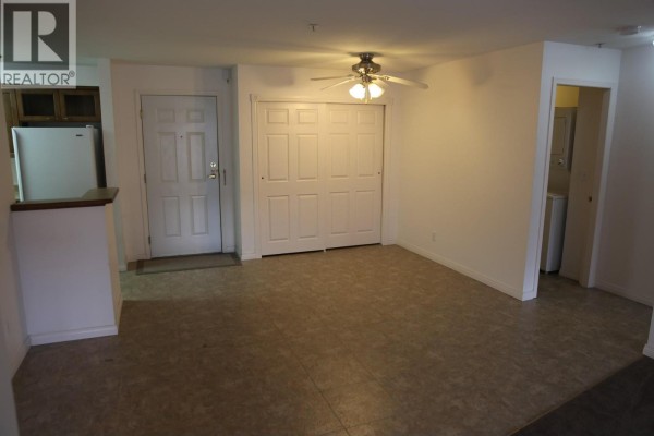 Bedroom - 360 Battle Street Unit# 302, Kamloops, BC V2C2L6 Photo 4