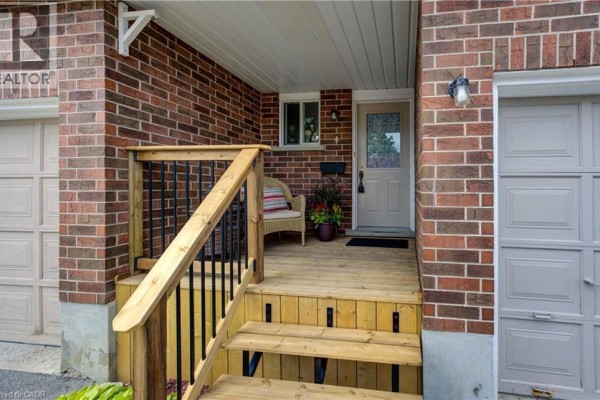 Recreation room - 360 Cornridge Place Unit# 4, Waterloo, ON N2T2N9 Photo 3