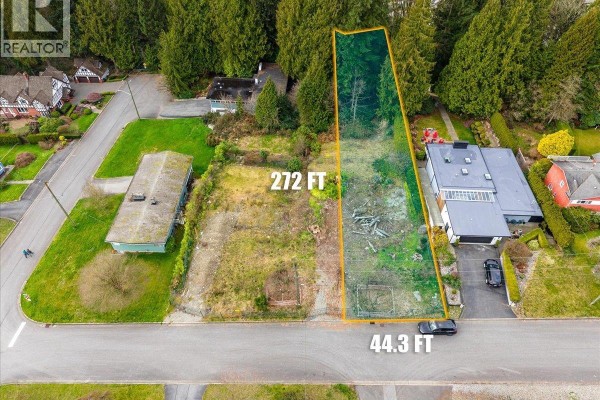 360 Duncan Street, Coquitlam, BC, photo 2