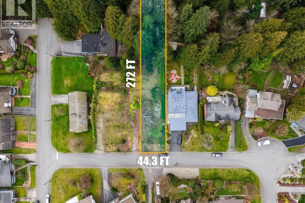 360 Duncan Street, Coquitlam, BC V3K5B5 Photo 4