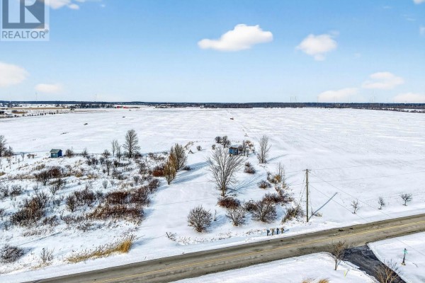 360 Lighthouse Drive, Haldimand, ON, photo 2