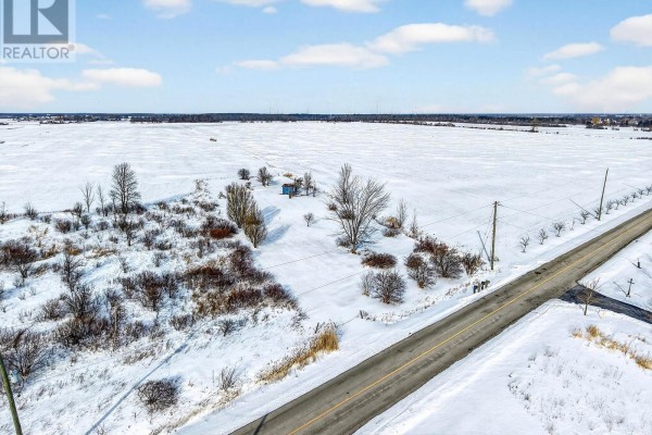 360 Lighthouse Drive, Haldimand, ON, photo 3