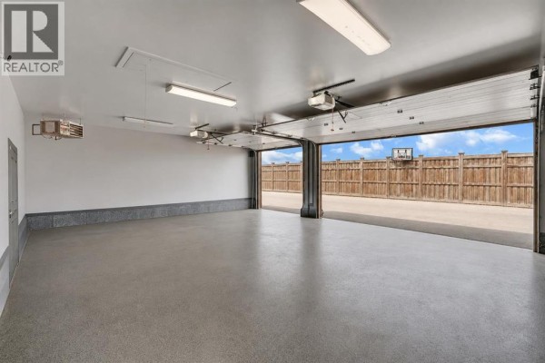 Office - 360 Marquis Heights Se, Calgary, AB T3M2A7 Photo 3