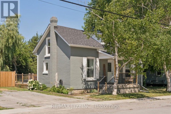 Kitchen - 360 Mill Street, Brock, ON L0K1A0 Photo 2