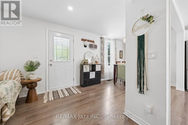Kitchen - 360 Mill Street, Brock, ON L0K1A0 Photo 5