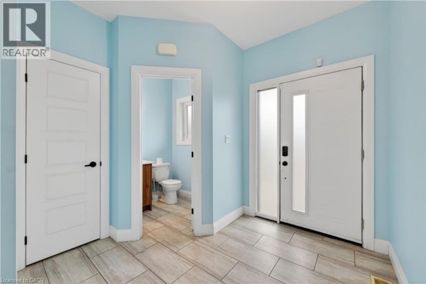 2pc Bathroom - 360 Quarter Town Line Unit# 101, Tillsonburg, ON N4G0H7 Photo 4