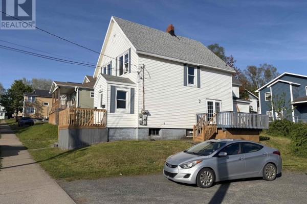 360 St. Peters Road, Sydney, NS B1P4R3 Photo 3