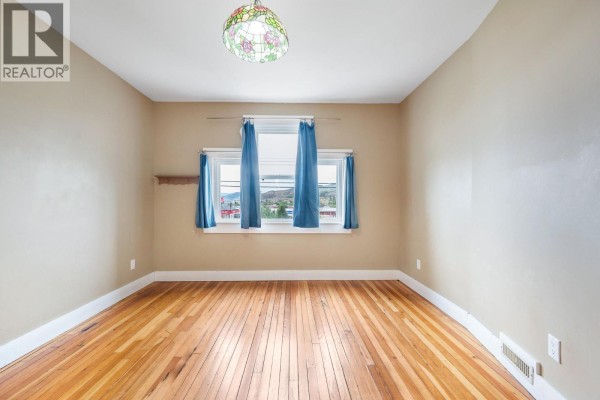 3601 27th Street, Vernon, BC, photo 2