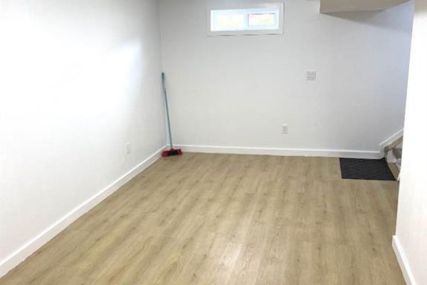 Bedroom - 3601 53 Street, Wetaskiwin, AB T9A2K6 Photo 5