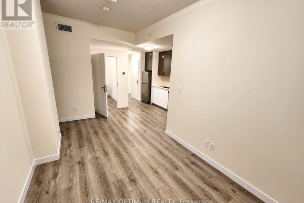 Primary Bedroom - 3602 - 60 Frederick Street, Kitchener, ON N2H2L7 Photo 3
