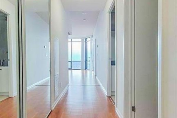 Dining room - 3602 - 832 Bay Street W, Toronto, ON M5S1Z6 Photo 2