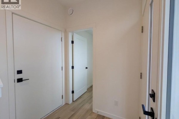 Laundry room - 3602 Pleasant Valley Road Unit# 5, Vernon, BC V1T4L6 Photo 2