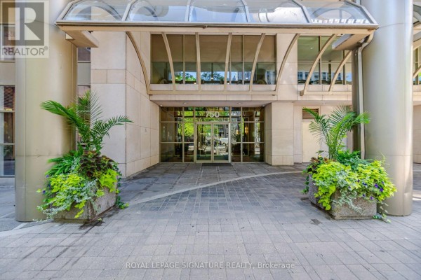 3603 - 750 Bay Street, Toronto, ON, photo 2