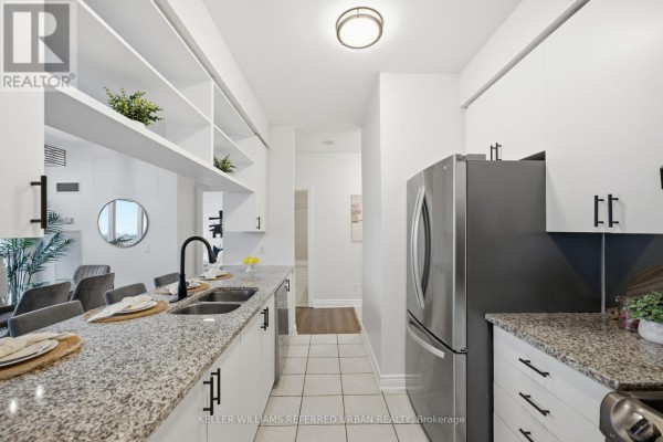 Primary Bedroom - 3604 - 70 Town Centre Court, Toronto, ON M1P0B2 Photo 4
