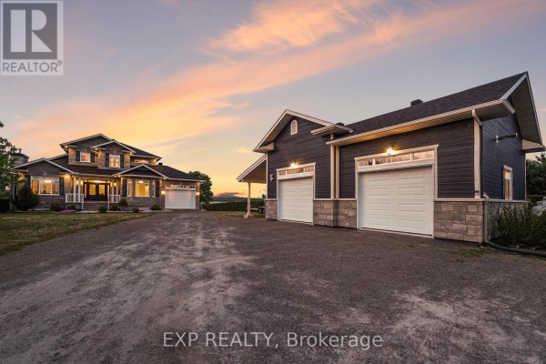 Kitchen - 3605 Front Road, Hawkesbury, ON K6A2W5 Photo 5