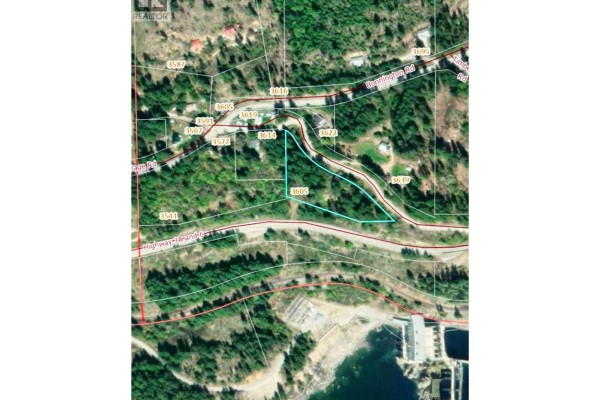 3605 Highway 3a & 6 Road, South Slocan, BC V0G2G3 Photo 3