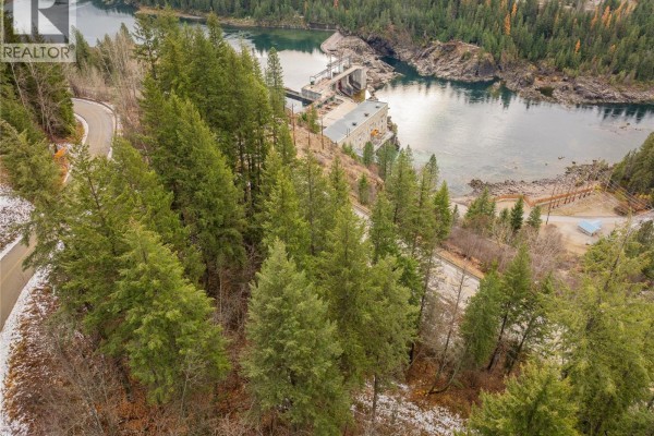 3605 Highway 3a & 6 Road, South Slocan, BC V0G2G3 Photo 5