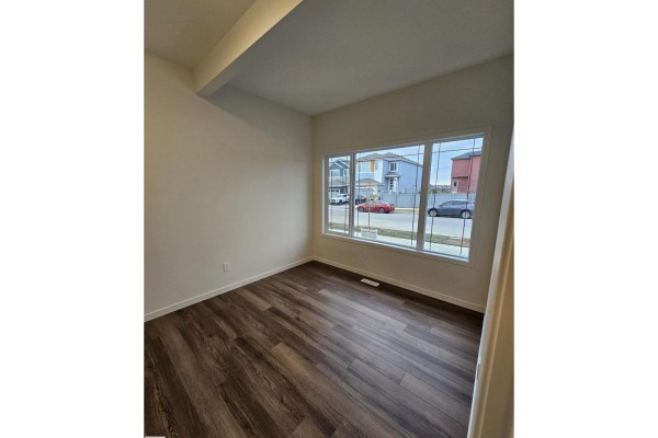 3605 Triomphe Bv, Beaumont, AB T4X3A7 Photo 3