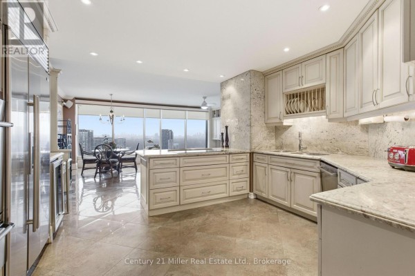 Family room - 3606 - 2045 Lake Shore Boulevard W, Toronto, ON M8V2Z6 Photo 3