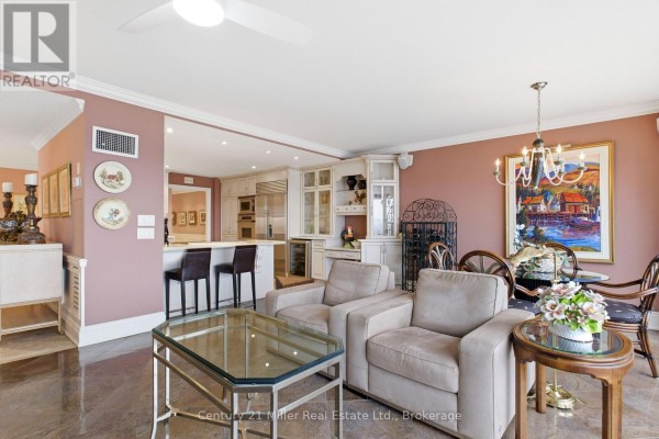 Laundry room - 3606 - 2045 Lake Shore Boulevard W, Toronto, ON M8V2Z6 Photo 5
