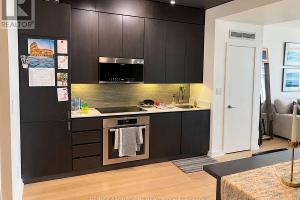 3608 - 15 Iceboat Terrace, Toronto, ON M5V4A5 Photo 4