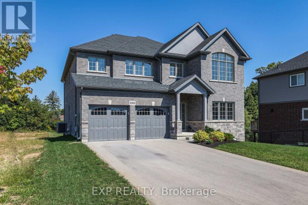 3608 Carolinia Court, Fort Erie, ON, photo 2