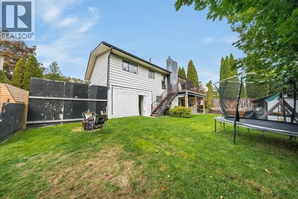 Recreation room - 3609 Southridge Drive, Castlegar, BC V1N3X7 Photo 3
