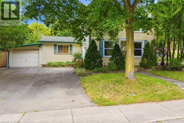 361 Dundas Street E, Waterdown, ON, photo 2