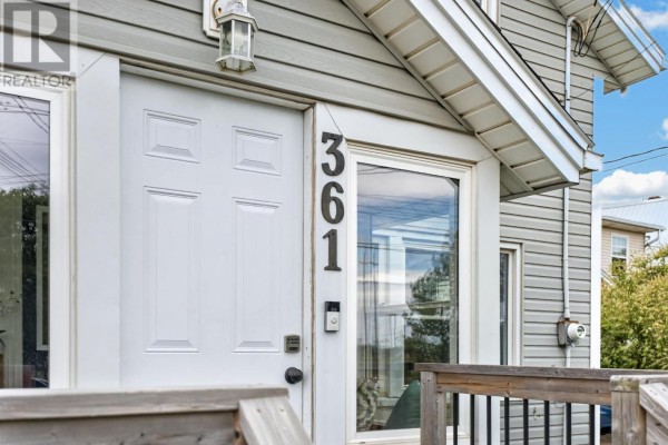 Foyer - 361 Kent Street, Charlottetown, PE C1A1P7 Photo 4