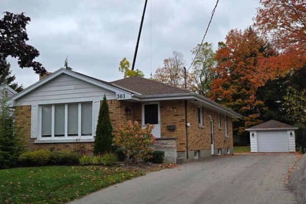 361 Vincent Street, Woodstock