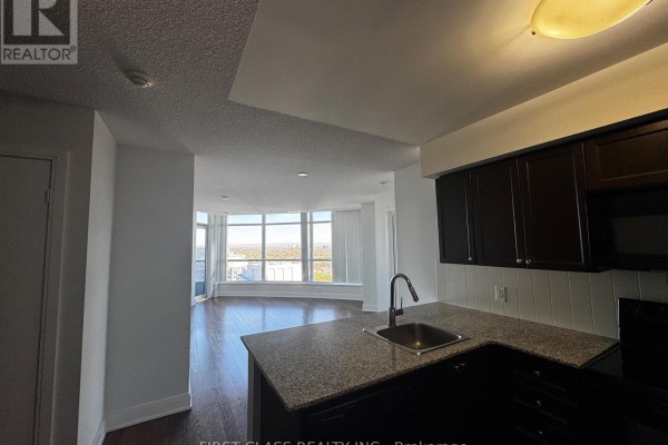 Primary Bedroom - 3610 - 125 Village Green Square, Toronto, ON M1S0G3 Photo 4