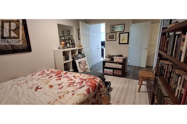 Living room - 3610 Eagle Bay Road Lot# C, Eagle Bay, BC V0E1T0 Photo 4