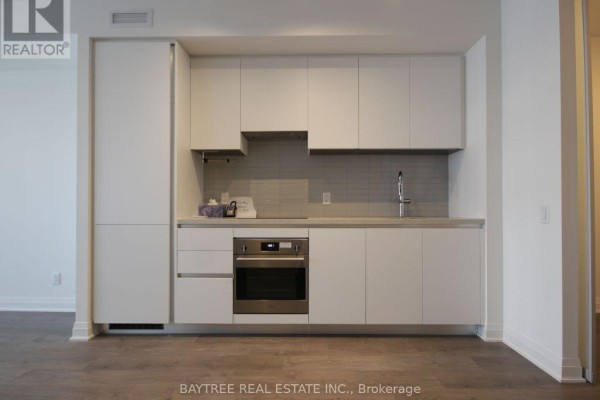 Kitchen - 3611 - 4015 The Exchange, Mississauga, ON L5B0N9 Photo 3