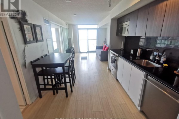 Kitchen - 3611 - 85 Queens Wharf Road, Toronto, ON M5V0J9 Photo 2
