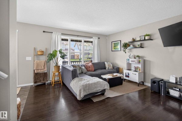 Bedroom 2 - 3611 12 St Nw, Edmonton, AB T6T0G1 Photo 5