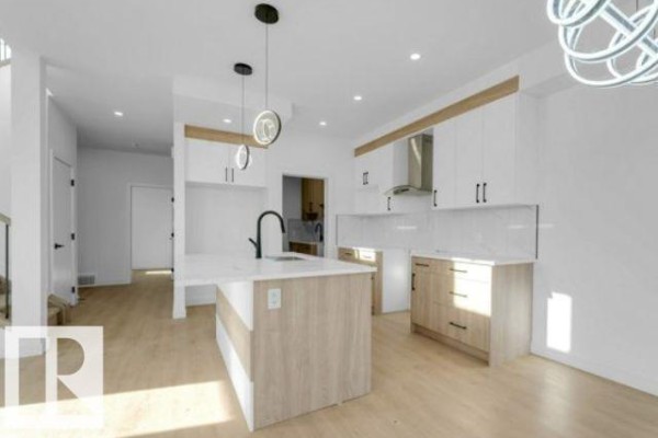 Kitchen - 3618 39 Av, Beaumont, AB T4X3H2 Photo 3