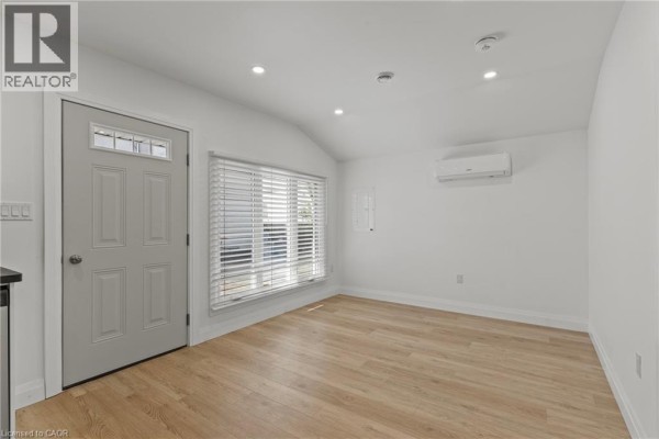 362 Gatfield Avenue Unit# 2, Welland, ON, photo 3