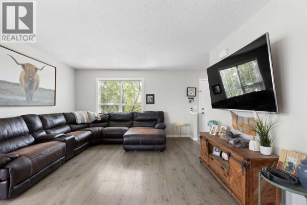 Living room - 362 Legacy Village Way Se, Calgary, AB T2X0Y9 Photo 4