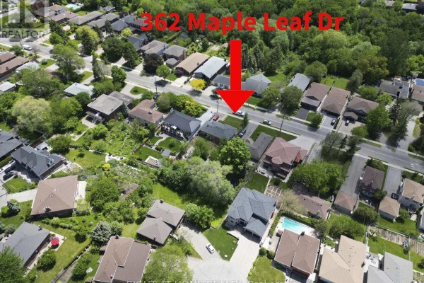 362 Maple Leaf Drive, Toronto, ON M6L1P4 Photo 3