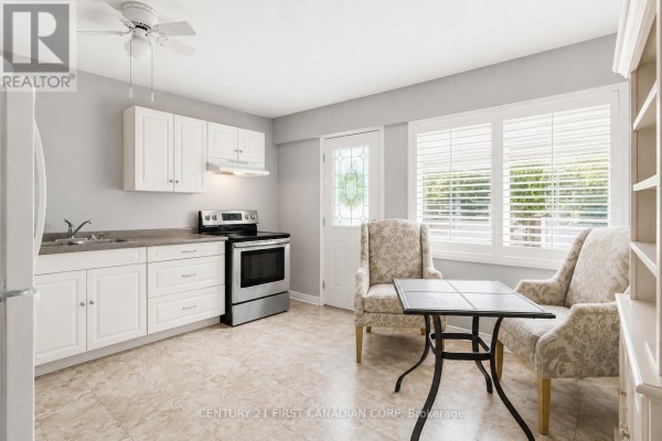 Utility room - 362 Wortley Road, London South, ON N6C3S2 Photo 5