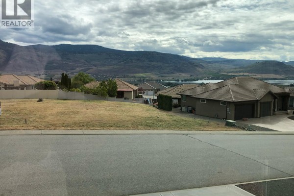 3621 Cypress Hills Drive, Osoyoos, BC V0H1V4 Photo 4