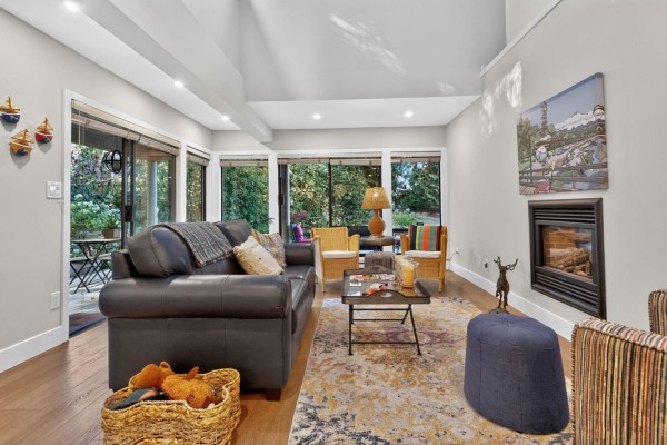 3626 Nico Wynd Drive, Surrey, BC V4P1J3 Photo 5