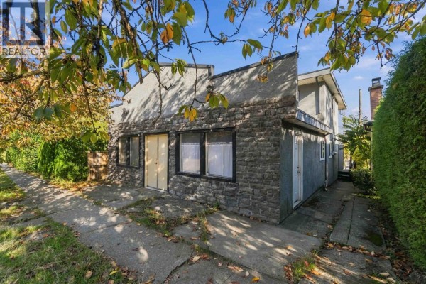 3628 Dunbar Street, Vancouver, BC V6S2C7 Photo 2