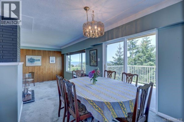 Family room - 3628 Overlook Dr, Nanaimo, BC V9T1M6 Photo 4