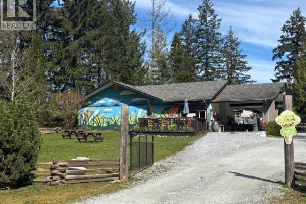 3629 Gillies Bay Road, Texada Island, BC V0N1W0 Photo 2