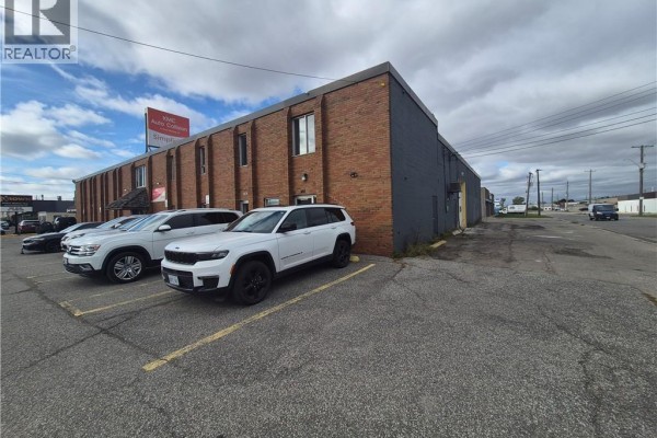 Commercial for rent at 363 Grays Road Unit# Ground Floor, Hamilton, ON - MLS® 7WkFcc