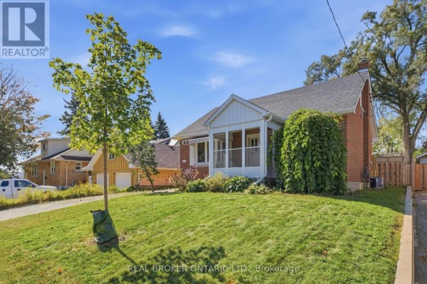 363 Lawrence Avenue, Kitchener, ON N2M1Y7 Photo 4