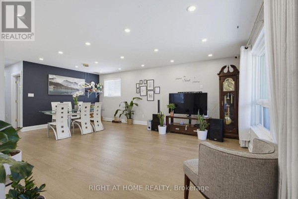 Bedroom 3 - 363 Sentinel Road, Toronto, ON M3J1V1 Photo 5