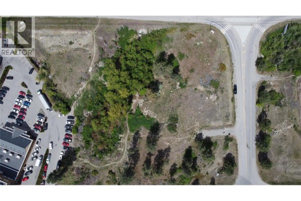 3630 Carrington Road, Westbank, BC V4T2X9 Photo 5