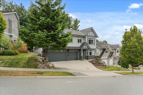 36322 Westminster Drive, Abbotsford, BC, photo 2